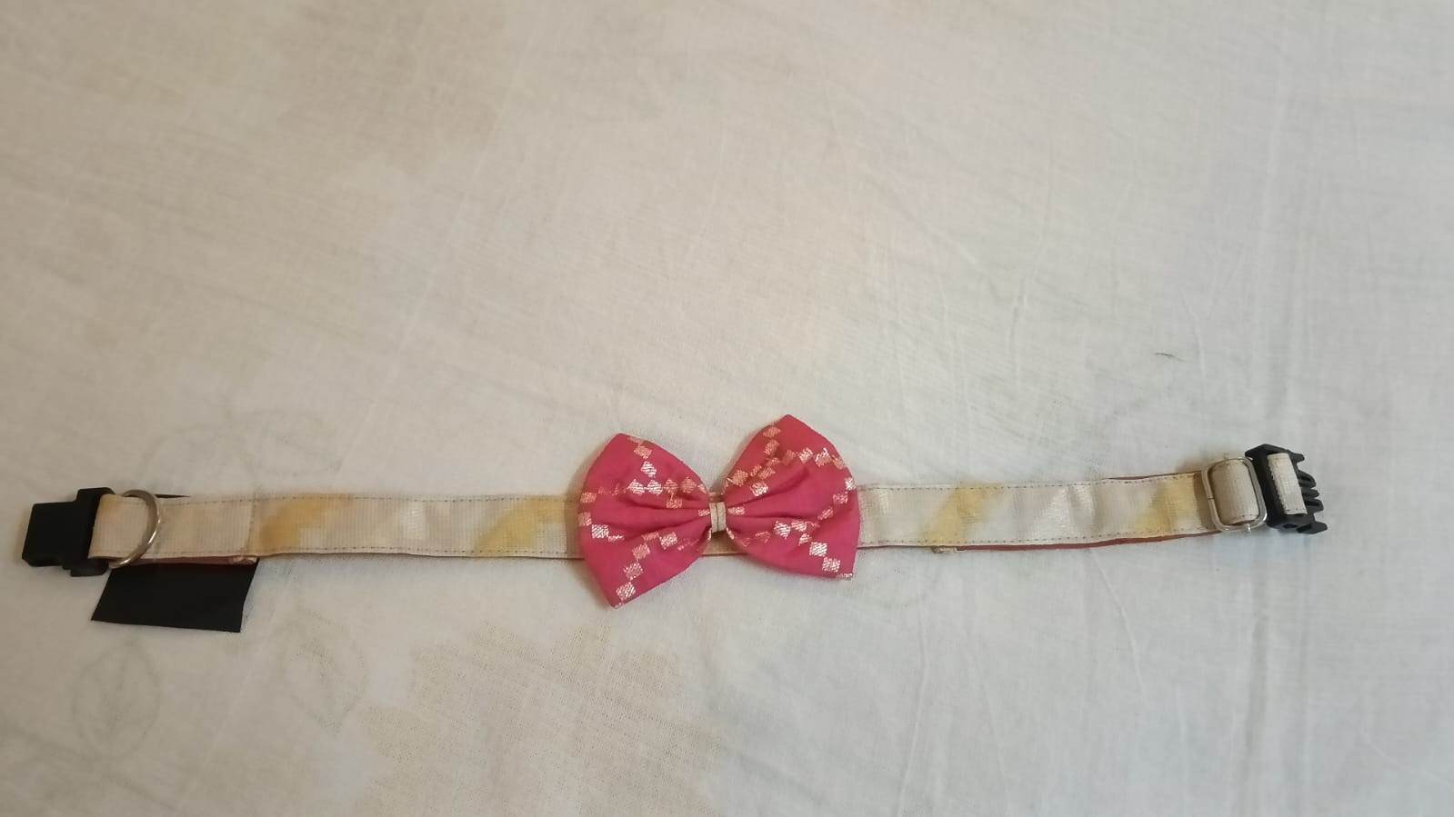 White base - pink bow Occassion Wear Collar
